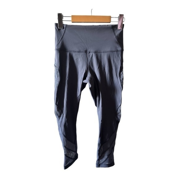 Lululemon Wunder Under Crop 21" Lace - Picture 1 of 5